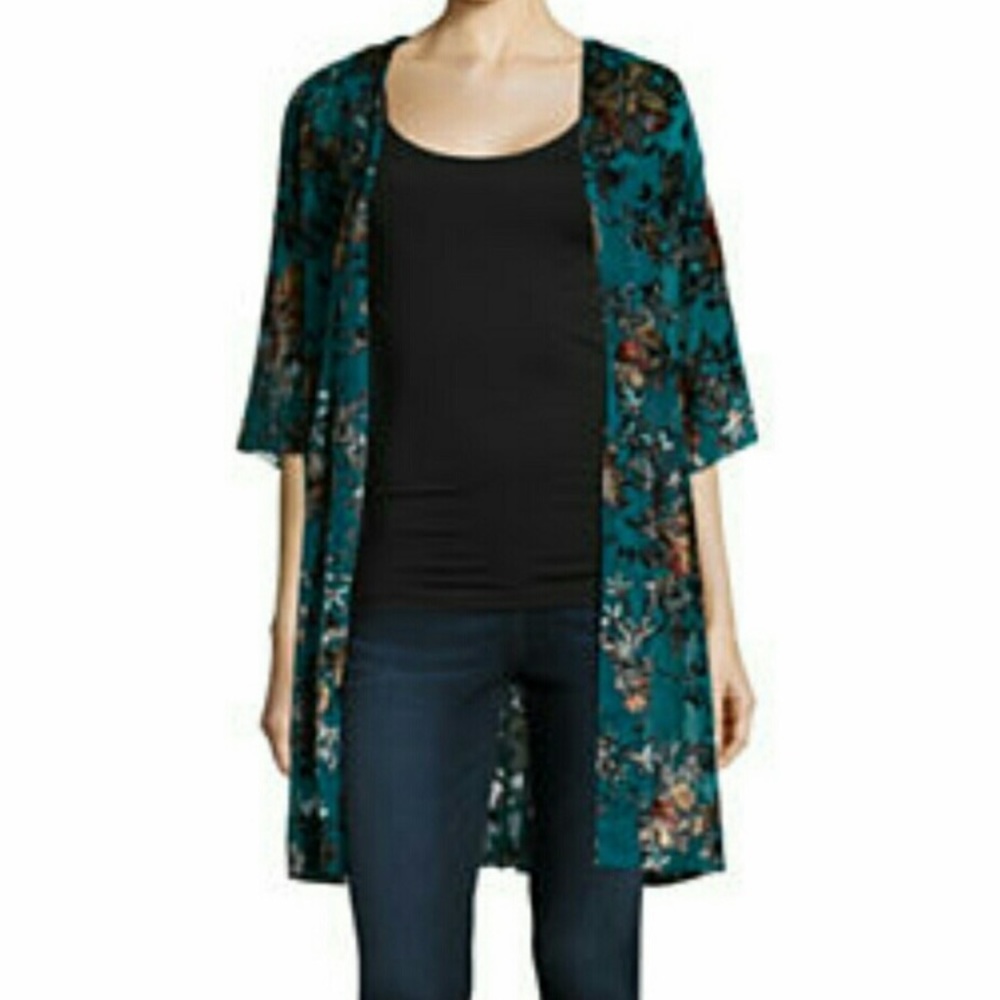 Arizona Jean Co Floral kimono
